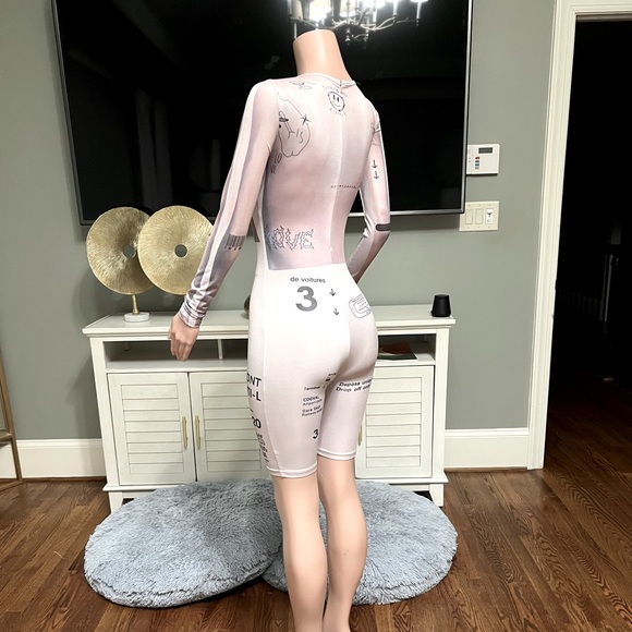 “Distraction” Spandex Jumpsuit. Size Sm. Great Stretch & Perfect Fit! Like New. - Picture 5 of 5